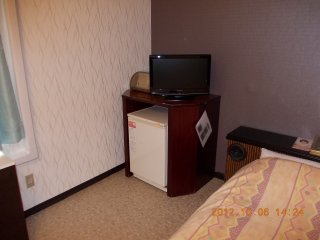 (削除か閉店)サラトガ(船橋市/ラブホテル)の写真『202号室テレビ』by チョッパー