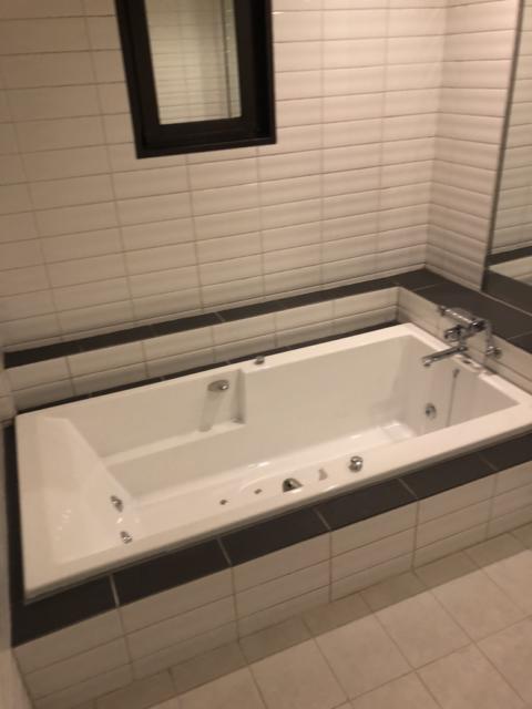 HOTEL CULLEN(大阪市/ラブホテル)の写真『411 バスルーム』by 輝rin