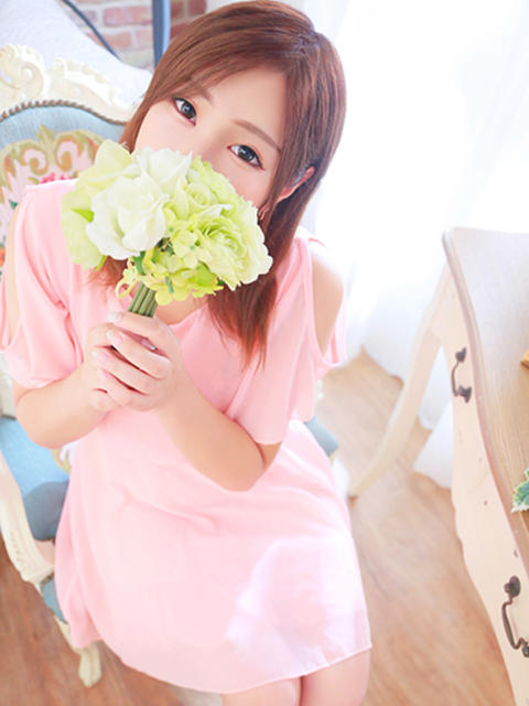 菜帆 京都美女図鑑 〜素人専門店LUXE〜（デリヘル）