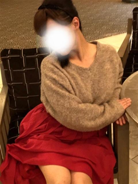 いずみ 神戸人妻花壇（人妻デリヘル）