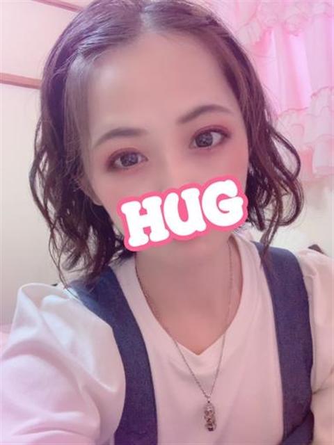 ななせ☆笑顔が魅力的な絶品美女！ HUG（デリヘル）