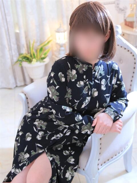 みさき　優良新人奥様 一期一会(富士)（人妻デリヘル）