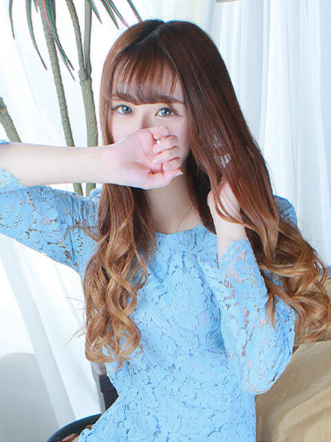 もこ 京都美女図鑑 〜素人専門店LUXE〜（デリヘル）