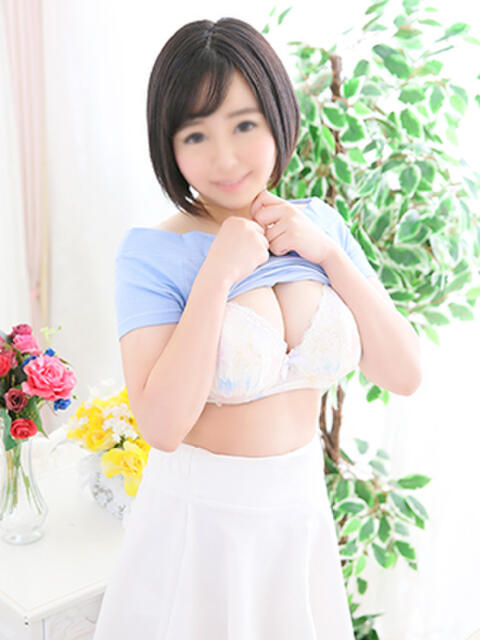 まこ 白い巨乳 新橋店（デリヘル）