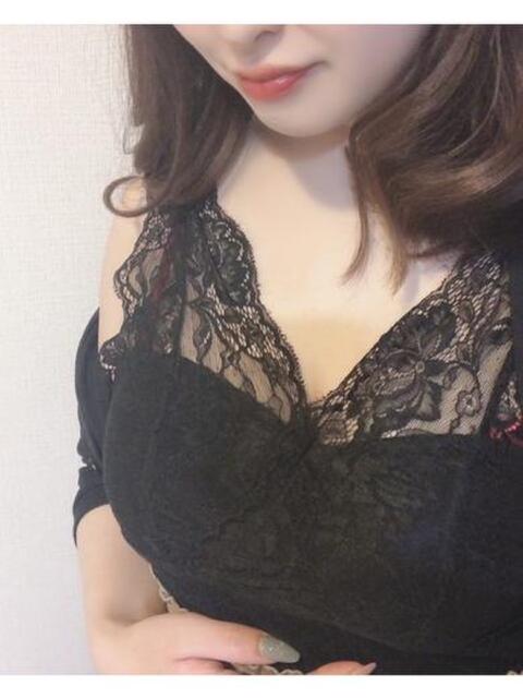 みお COURREGES(佐賀)（デリヘル）