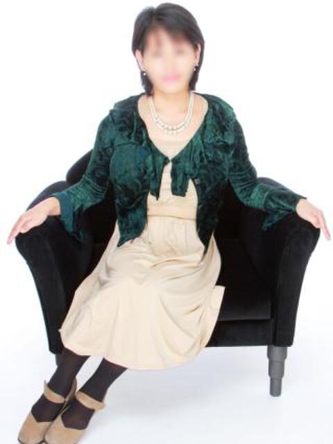 かえで 不倫・秘密の契約書&人妻理由ありの会(人妻ホテヘル&デリヘル)