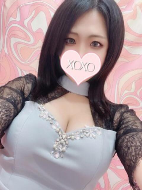 Ayaka　アヤカ XOXO Hug&Kiss 神戸店（デリヘル）