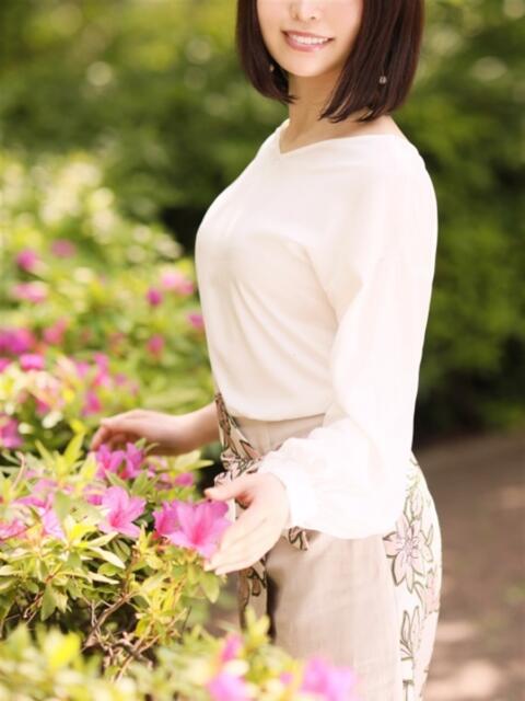 池田唯香 素人百花（高級デリヘル）