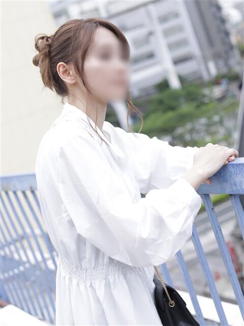 フラワーデザイナー・ショップ店員 C子 OL　A子。（ソープランド）