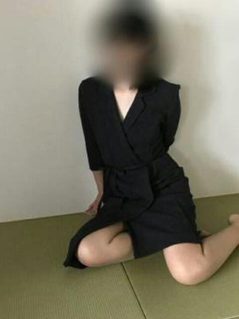 内田歩夢 エレガンス(福島)（人妻デリヘル）