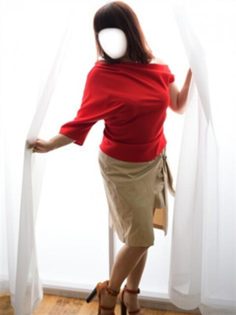 みこ 京都人妻花壇(人妻系デリヘル)