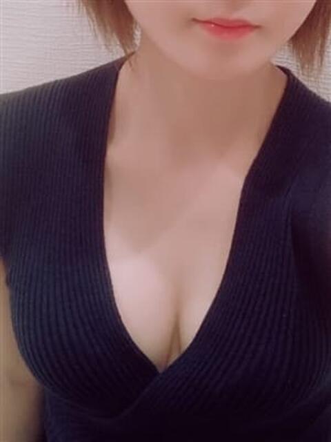 立花　まゆ マ・ジ・メSPA（マジメスパ）～Blue＆Another Ｓky～（【非風俗】メンズエステ）