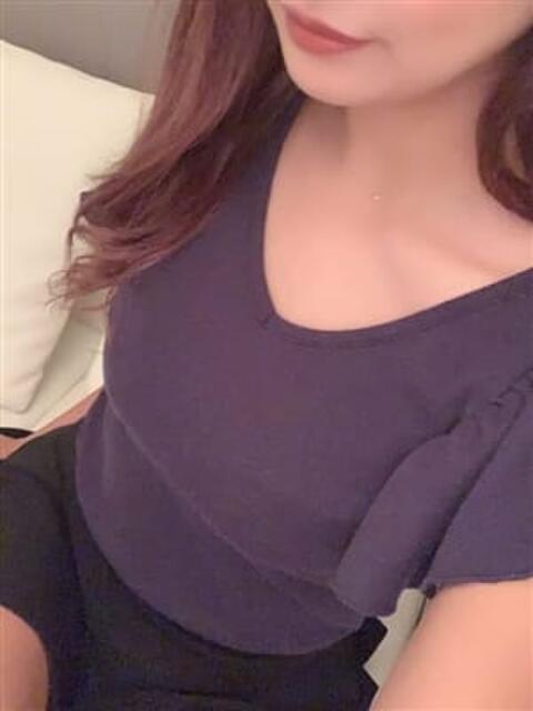 三崎　りな マ・ジ・メSPA（マジメスパ）～Blue＆Another Ｓky～（【非風俗】メンズエステ）