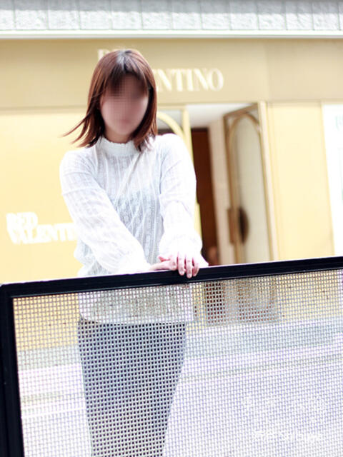 奥寺朋絵(ともえ) 東京不倫 渋谷店(人妻デリヘル)