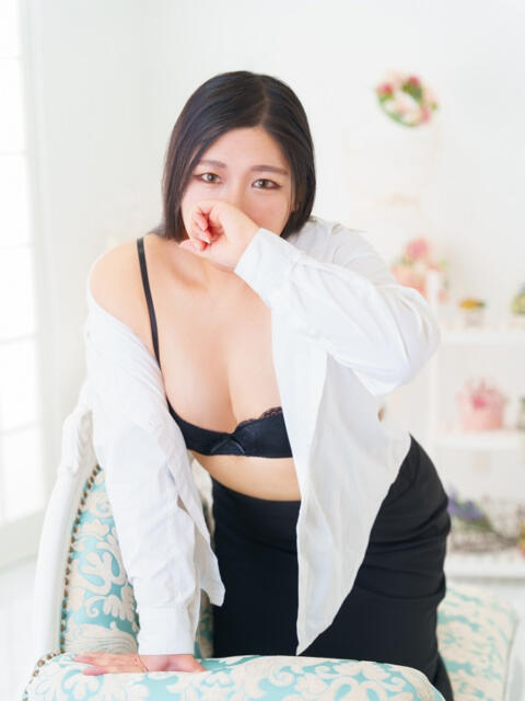 すずは ぽちゃ巨乳専門　新大久保・新宿歌舞伎町ちゃんこ（ぽっちゃりデリヘル）