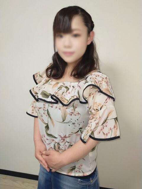 ゆみ 恋する妻たち（鶯谷）（人妻デリヘル）