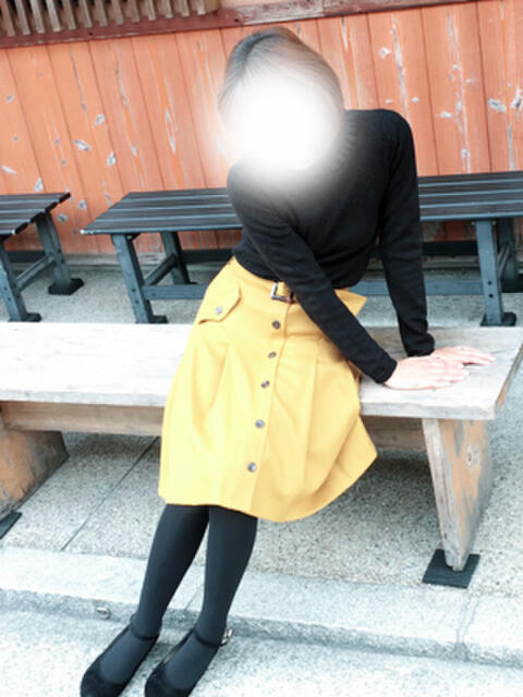 広瀬日和 大阪人妻花壇（人妻デリヘル）