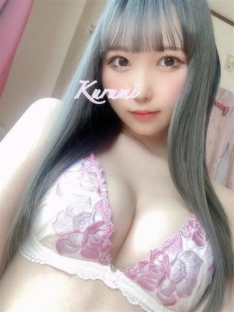 天使くるみ 山梨　風俗　デリヘル　 『ラブ＆ピース学園』（デリヘル）