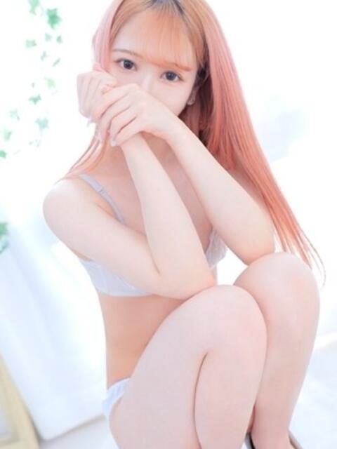 聖愛～せな 神戸デリヘル クリスタル（デリヘル）