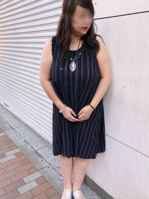 なぎさ クイーン（鶯谷）（熟女デリヘル）