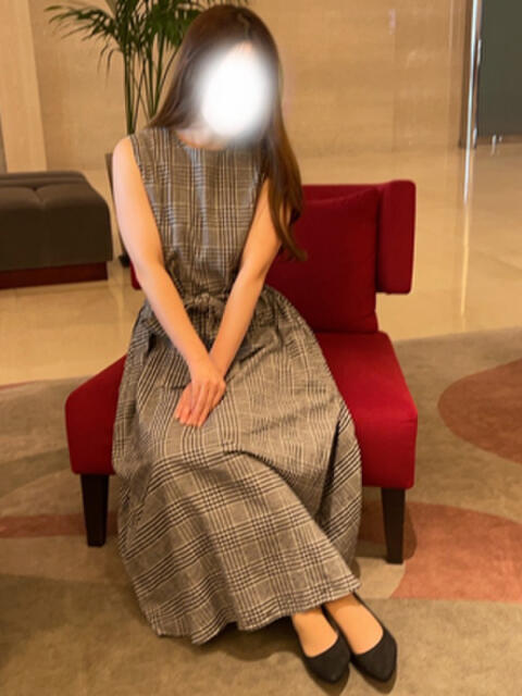 佐久間結衣 大阪人妻花壇（人妻デリヘル）