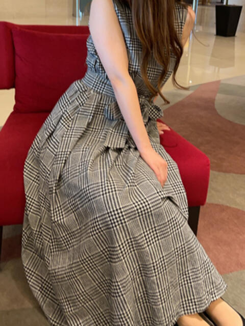 佐久間結衣 大阪人妻花壇（人妻デリヘル）