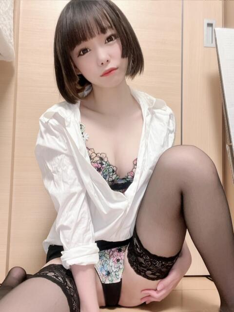 りっか とある風俗店♡やりすぎさーくる新宿大久保店♡で色んな無料オプションしてみました（デリヘル）