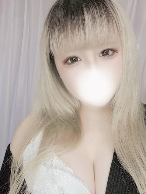 まいみ とある風俗店♡やりすぎさーくる新宿大久保店♡で色んな無料オプションしてみました（デリヘル）