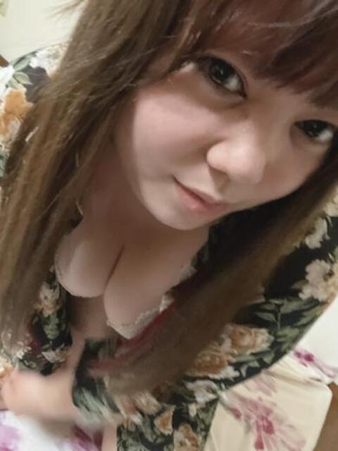 えと(全身性感帯イクイク娘♪) もえたん(デリヘル)