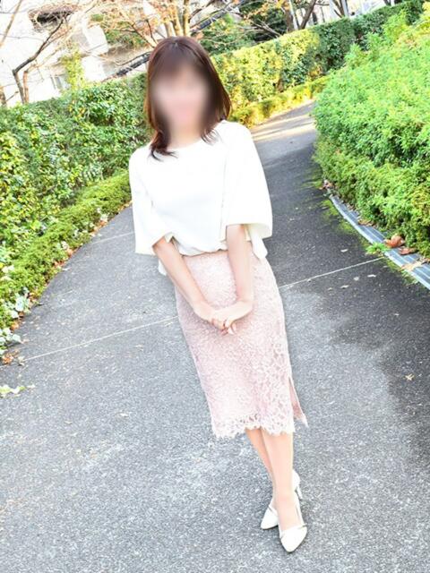瑠南 東京人妻フォーシーズンズ（人妻・熟女待ち合わせデリヘル）