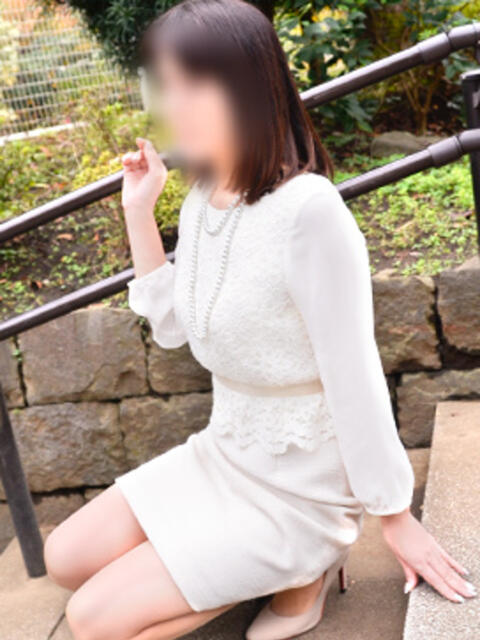 美紗 東京人妻フォーシーズンズ（人妻・熟女待ち合わせデリヘル）