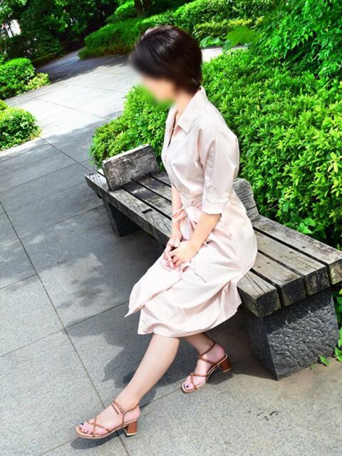 紗希 東京人妻フォーシーズンズ（人妻・熟女待ち合わせデリヘル）