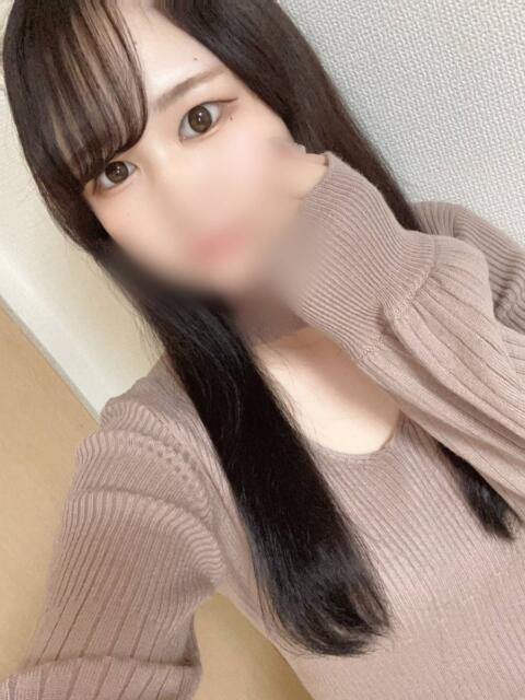 くるみ☆Gカップ巨乳 白河美少女図鑑(デリヘル)