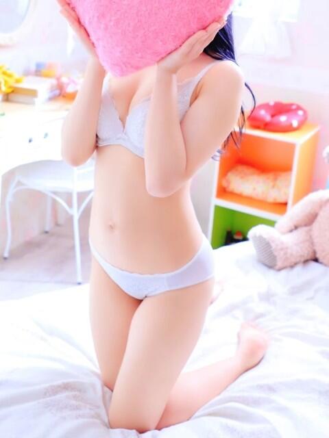 あまね☆圧倒的可愛さ極上スタイル PREMIUM萌え可愛いチョコレート～全てのステージで感動の体験を～（デリヘル）