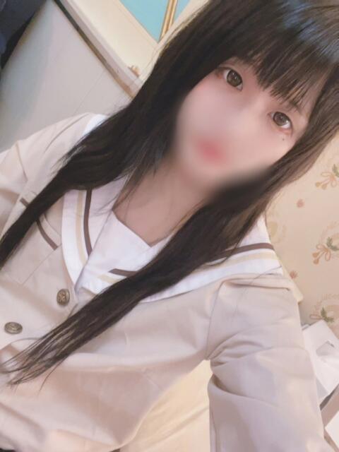 りゆ☆経験浅め 白河美少女図鑑（デリヘル）