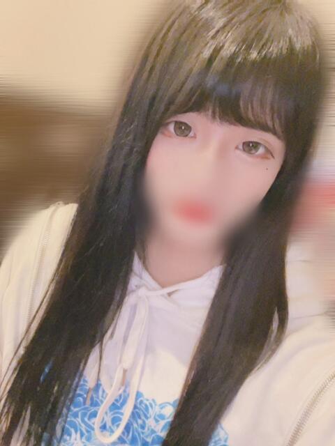 りゆ☆経験浅め 白河美少女図鑑（デリヘル）