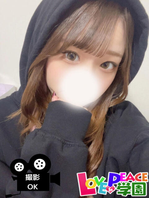 ティナ 山梨　風俗　デリヘル　 『ラブ＆ピース学園』（デリヘル）