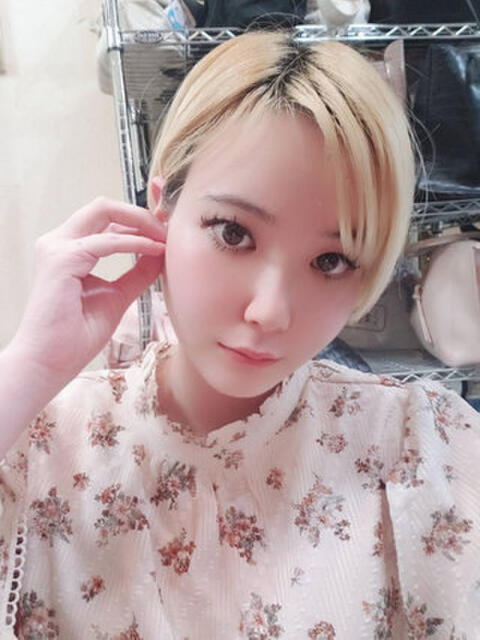 相澤なな 渋谷 3P 複数プレイ専門店ハーレム（デリヘル）