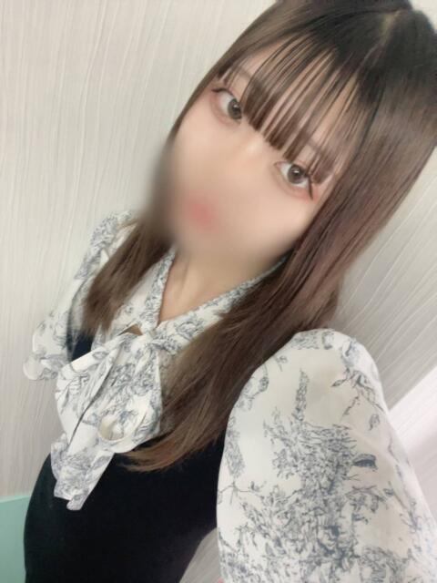 めぐ 白河美少女図鑑(デリヘル)