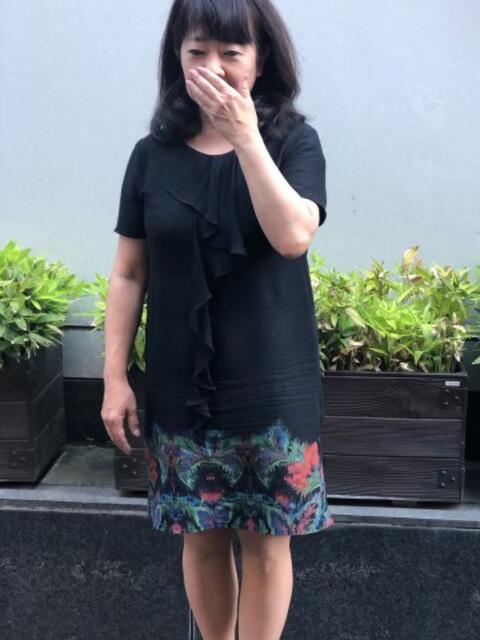 ちかこ クイーン（鶯谷）（熟女デリヘル）