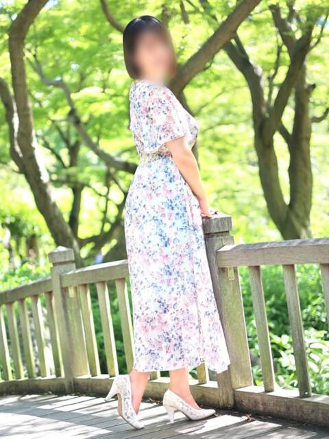 蘭子 東京人妻フォーシーズンズ（人妻・熟女待ち合わせデリヘル）