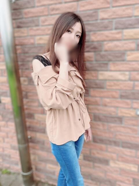 あき☆S級プレミア 白河美少女図鑑(デリヘル)