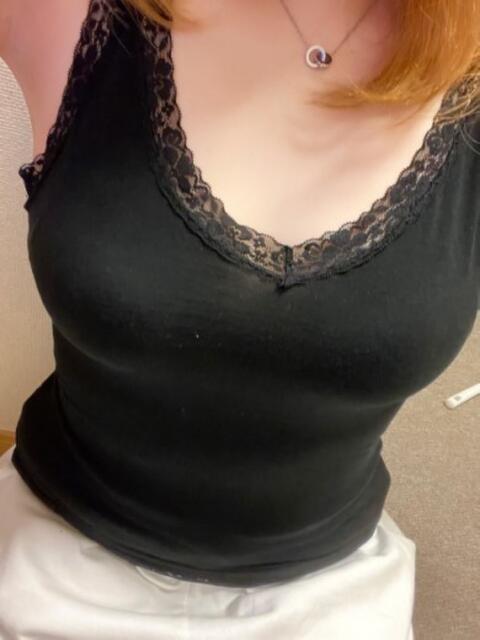 せあら☆未経験18歳可愛い超ウブ PREMIUM萌え可愛いチョコレート～全てのステージで感動の体験を～（デリヘル）