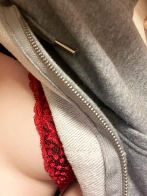 せあら☆未経験18歳可愛い超ウブ PREMIUM萌え可愛いチョコレート～全てのステージで感動の体験を～（デリヘル）