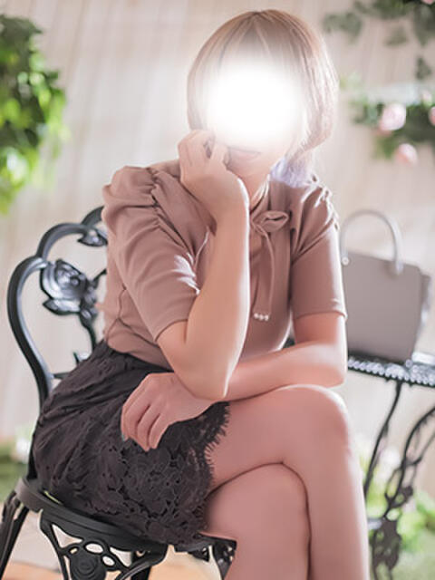 みなと 奥様メモリアル（デリヘル）