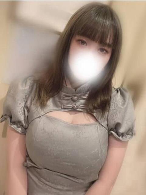 低身長超乳ここみちゃん アテンダー（雫グループ）（デリヘル）