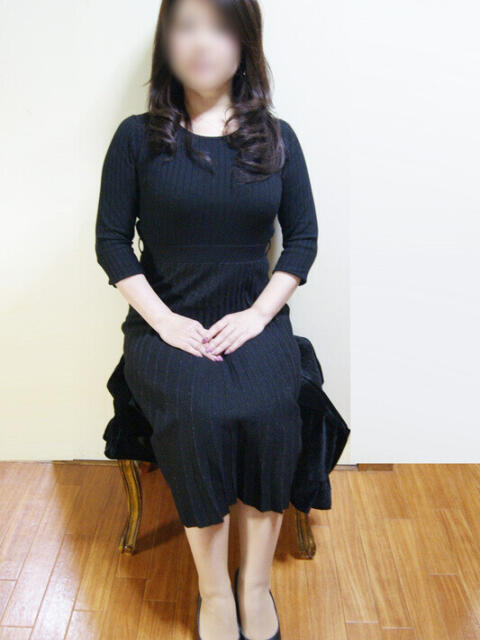 小泉 シュガーレディ（人妻・熟女デリヘル）