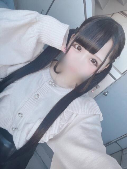 あみり☆Fカップ・ロリ系 白河美少女図鑑（デリヘル）