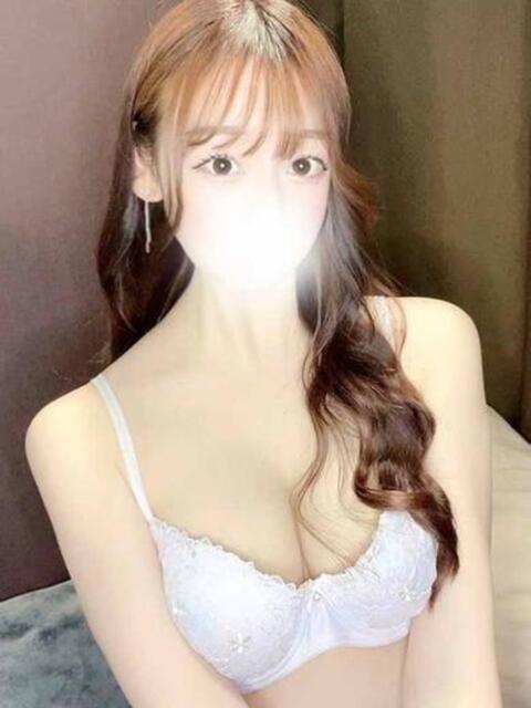 カナデ 煌き -KIRAMEKI-（煌きグループ）（デリヘル）