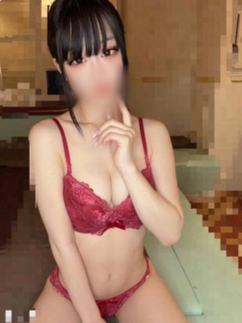 あむ☆初々しさ満点 白河美少女図鑑(デリヘル)